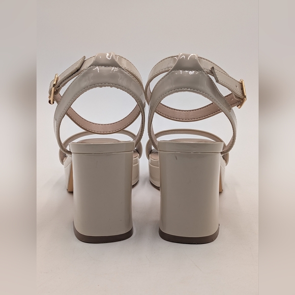 Rachel Zoe Cream Block Heel Sandals Size 7.5M Ankle Strap Gold Accents Buckle - Picture 12 of 16